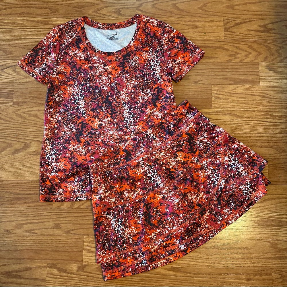 Exertek Red and Orange Patterned Activewear Top and Skort set size S